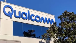 Qualcomm Aws Ai-чипы Wells Fargo инференс wccftech.com